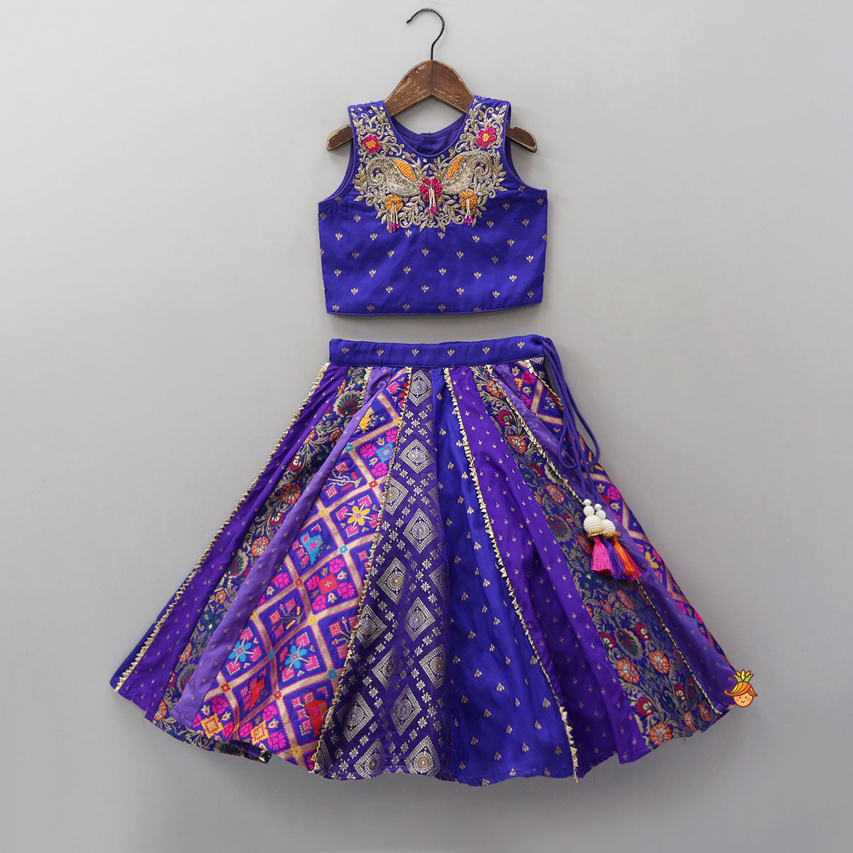 Pre Order: Gorgeous Embroidered Top And Brocade Lehenga With Matching Net Dupatta And Brocade Potli Bag