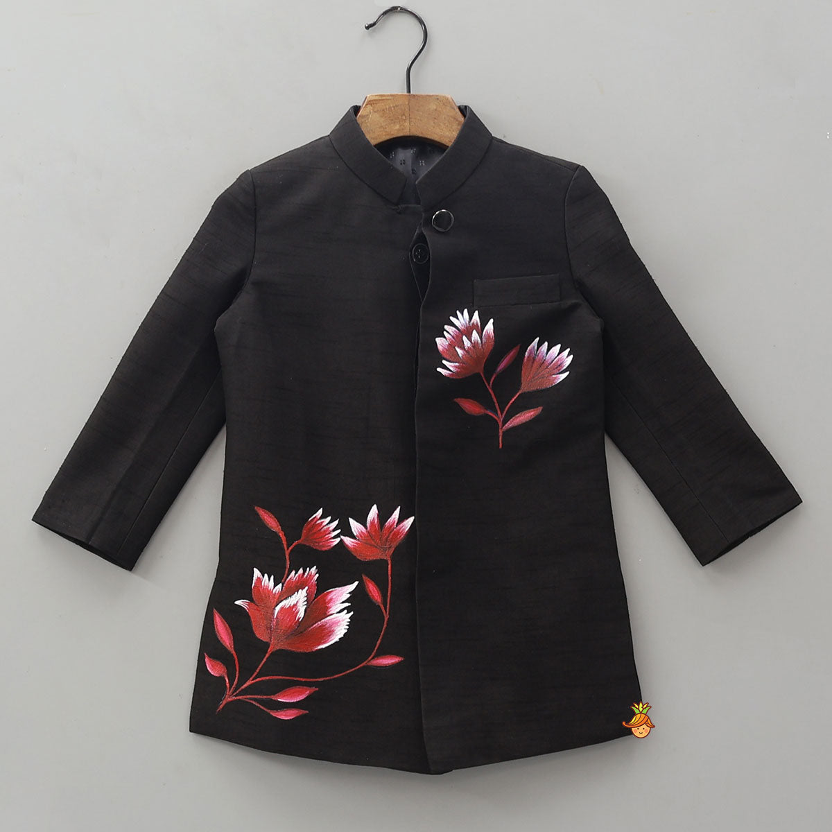 Pre Order: Pocket Detail Sherwani And Pyjama