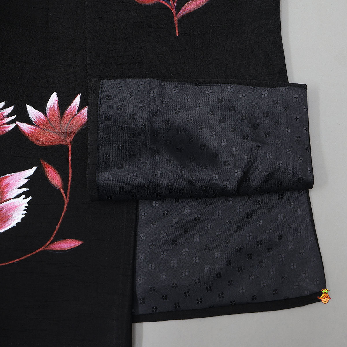 Pre Order: Pocket Detail Sherwani And Pyjama