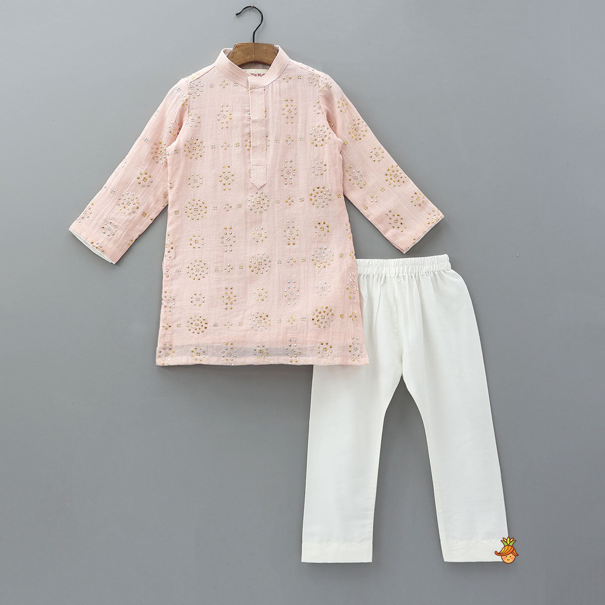 Pre Order: Ethnic Chanderi Kurta And Pyjama