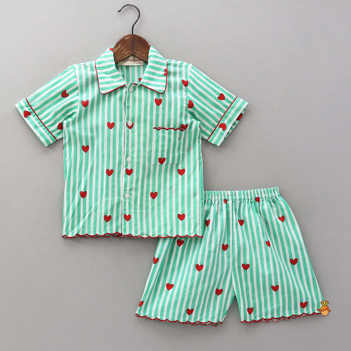 Pre Order: Heart-Printed Scalloped Top And Shorts