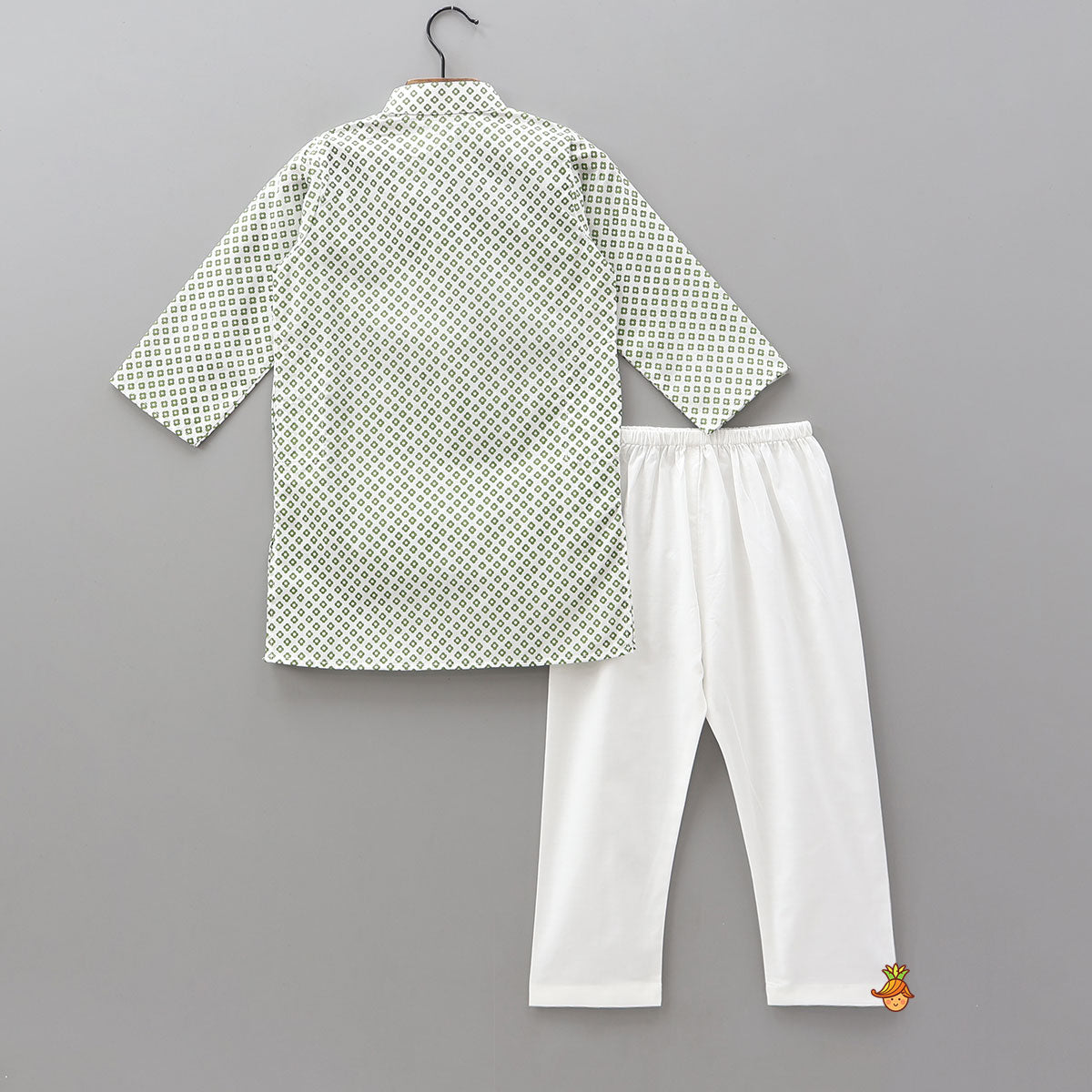 Tiny Flower Printed Kurta And Pyjama