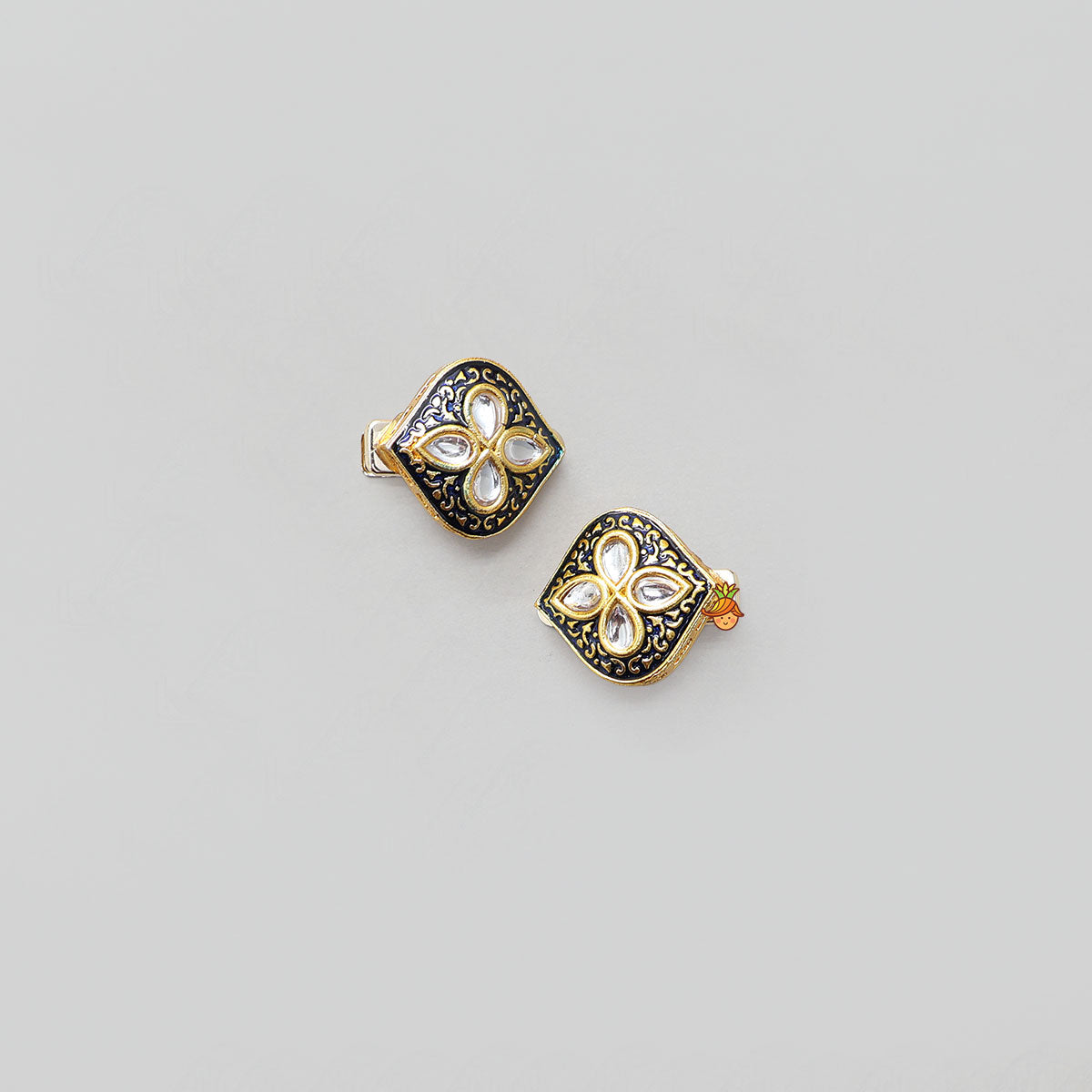 Attractive Hair Clips - Set Of 2
