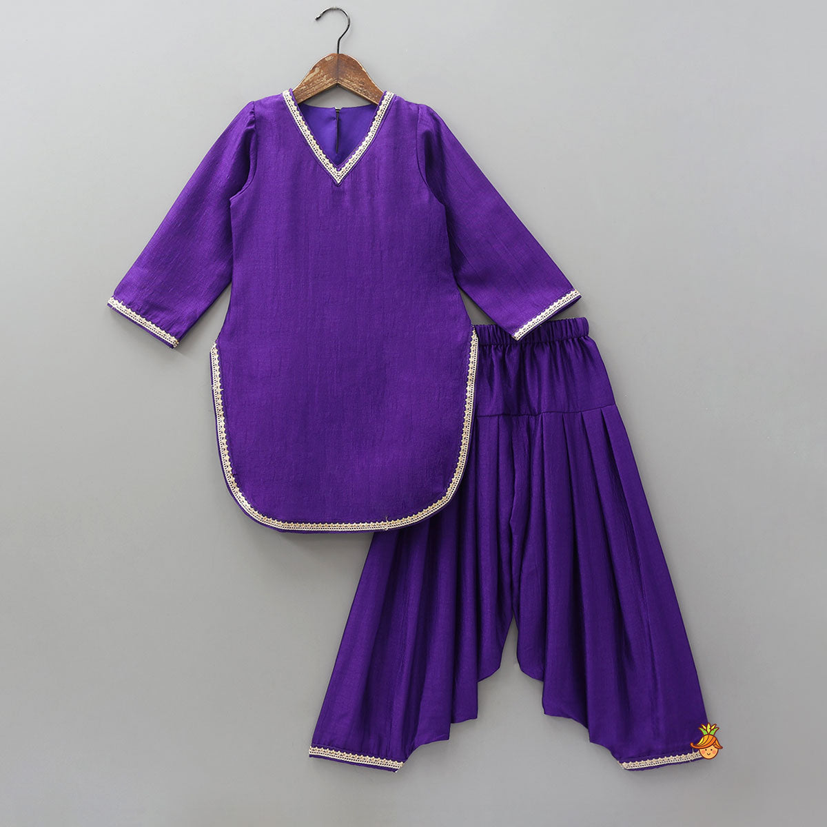 V Neck Curved Hem Kurti And Patiala With Matching Dupatta