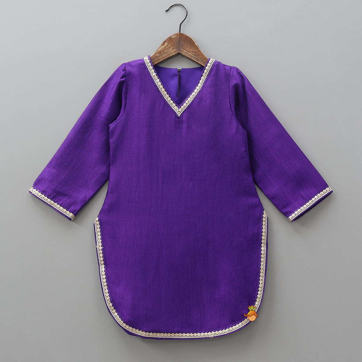V Neck Curved Hem Kurti And Patiala With Matching Dupatta