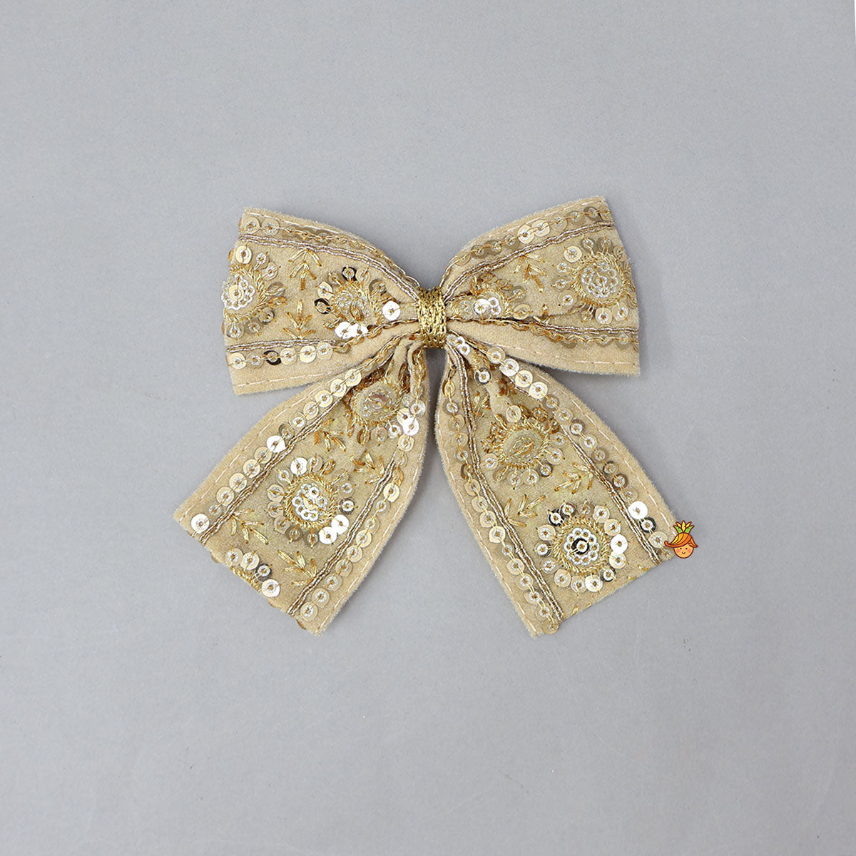 Intricately Embroidered Eye-Catching Velvet Hair Clip