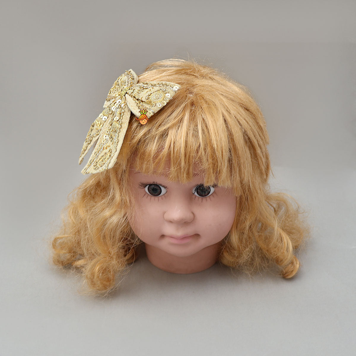 Intricately Embroidered Eye-Catching Velvet Hair Clip