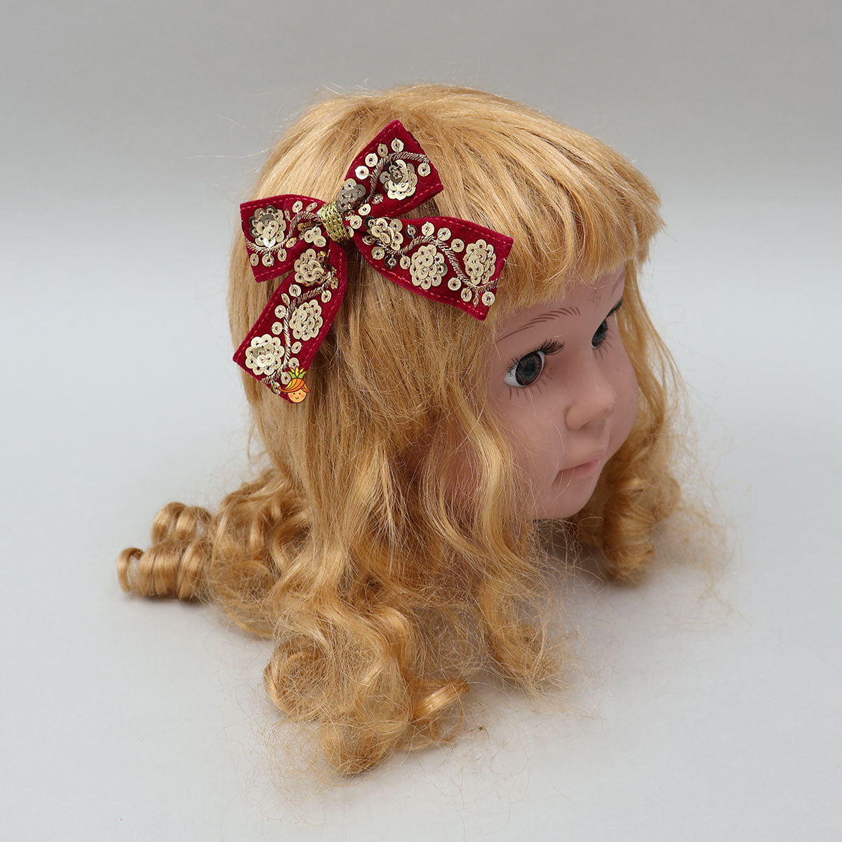 Intricately Sequins Embroidered Velvet Hair Clip