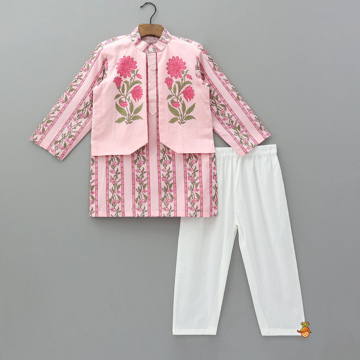 Floral Printed Flap Detail Kurta And Pyjama