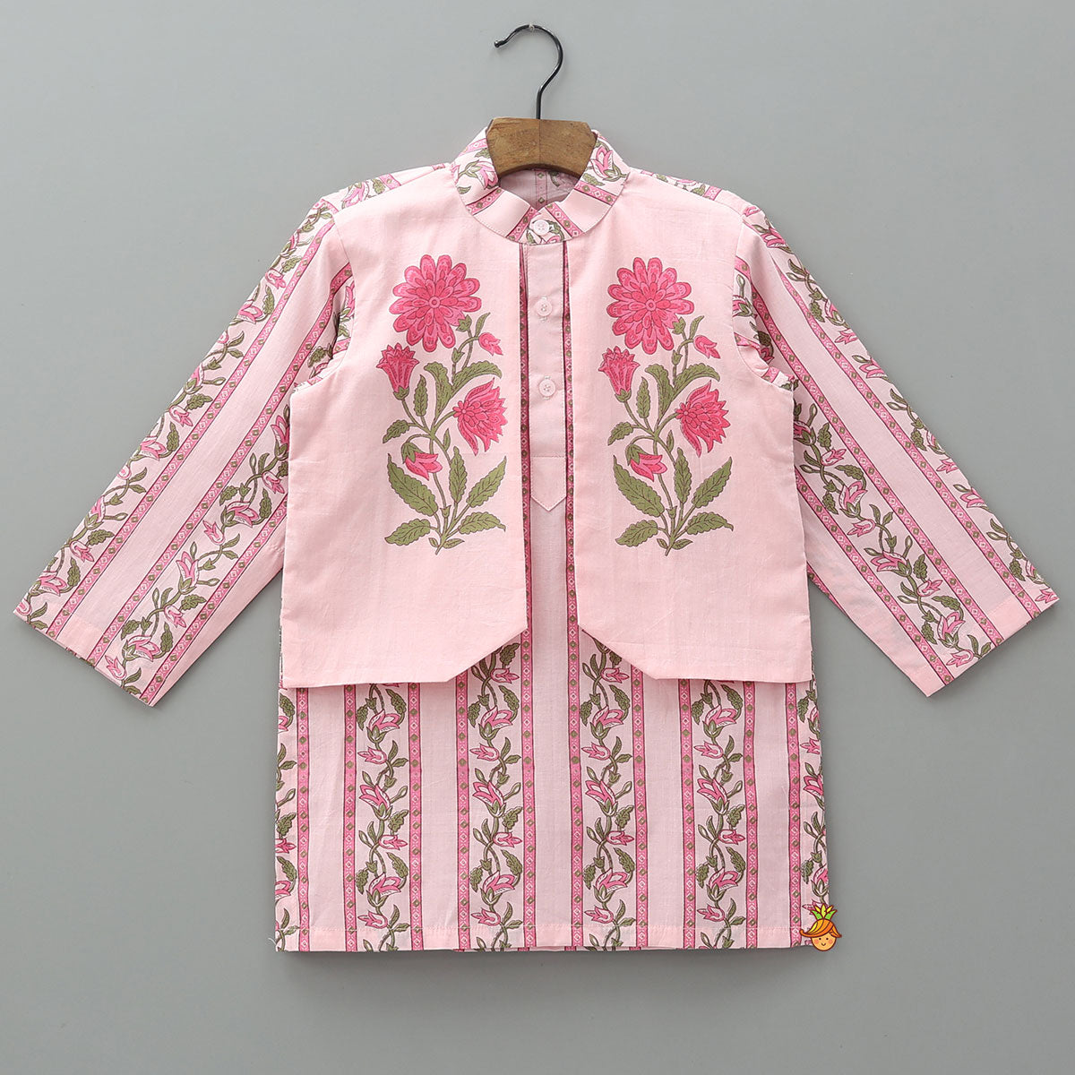 Floral Printed Flap Detail Kurta And Pyjama