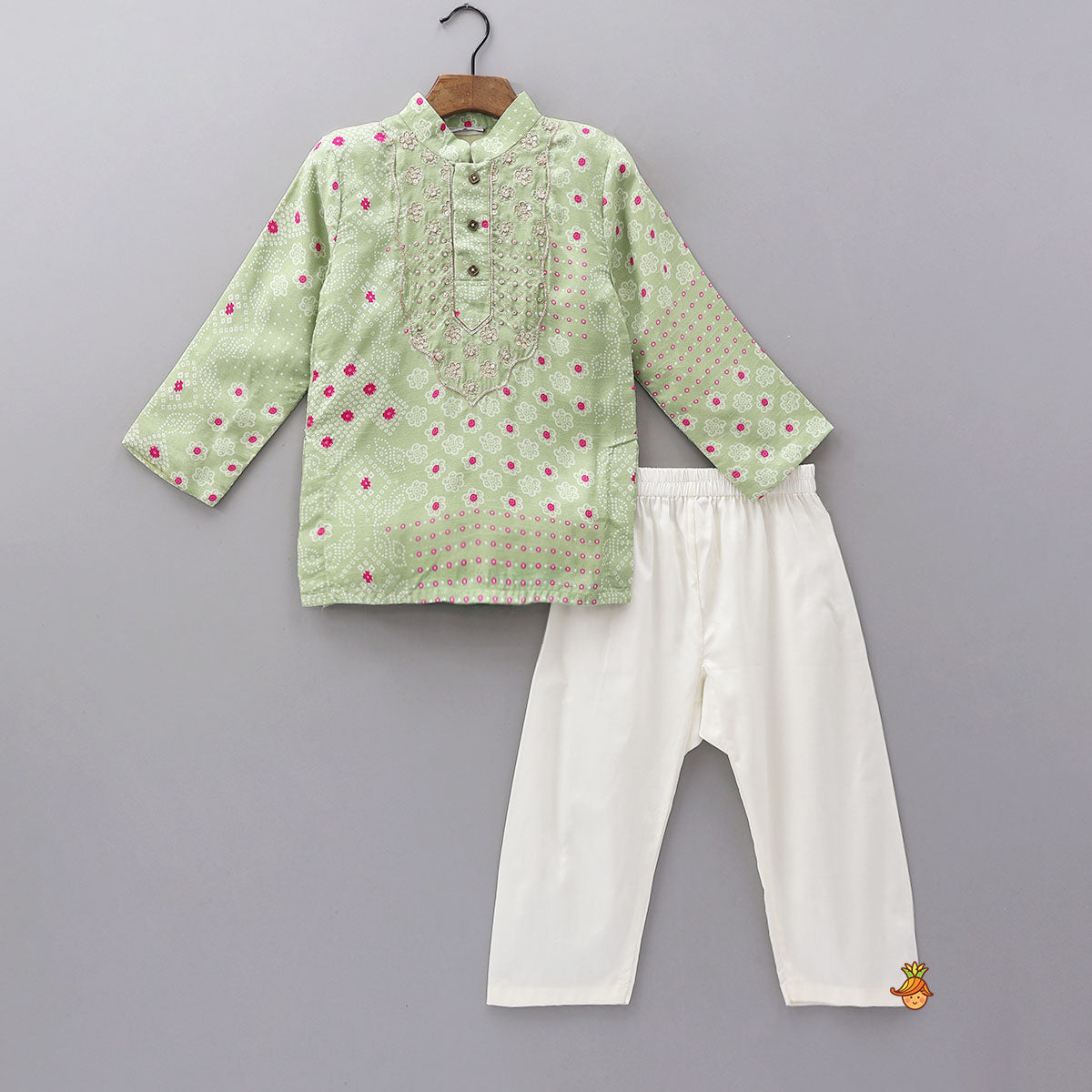 Pre Order: Beautiful Ethnic Printed Kurta And Pyjama
