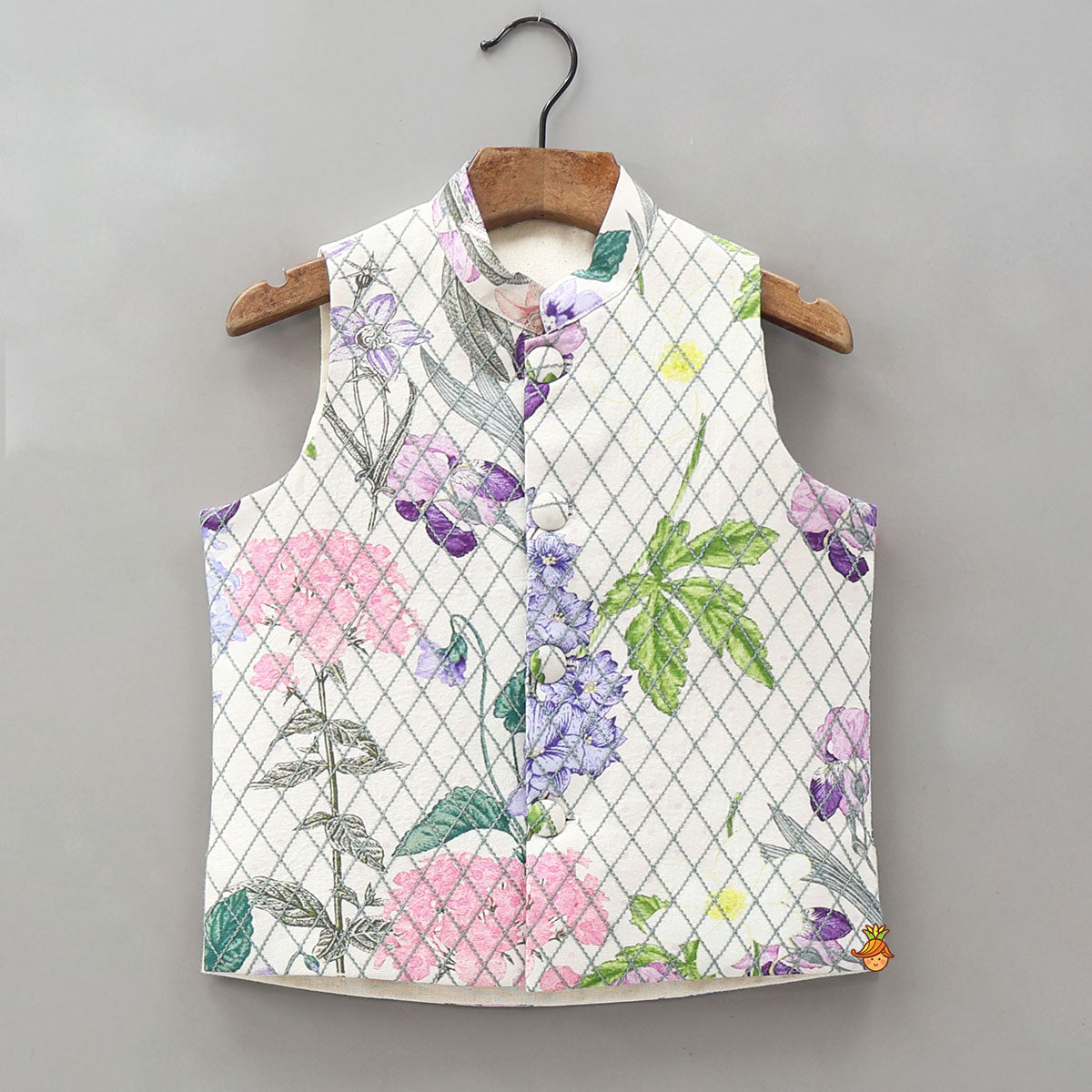 Pre Order: Printed Kurta With Checked Detailed Jacket And Pyjama