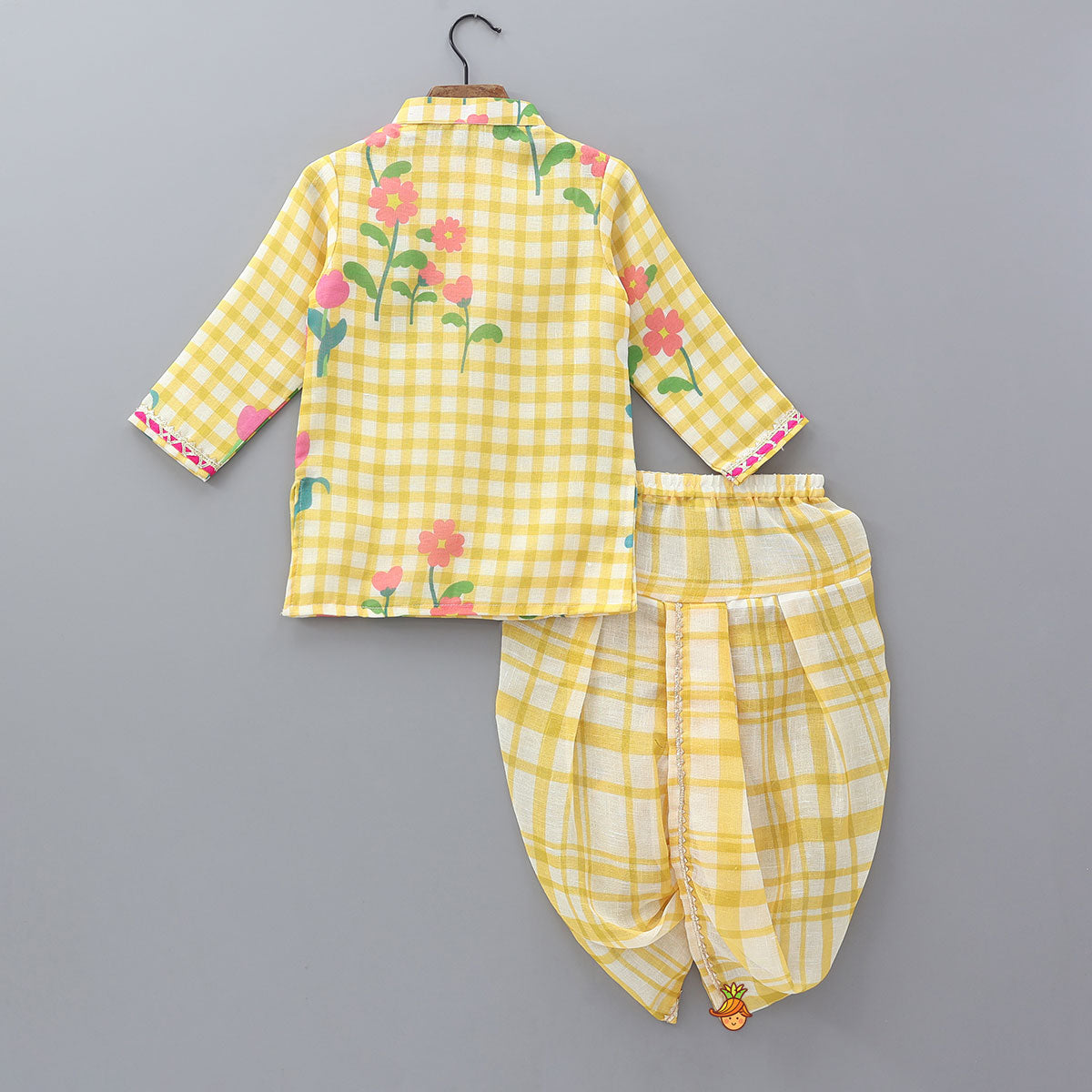 Floral Printed Kurta With Checked Dhoti