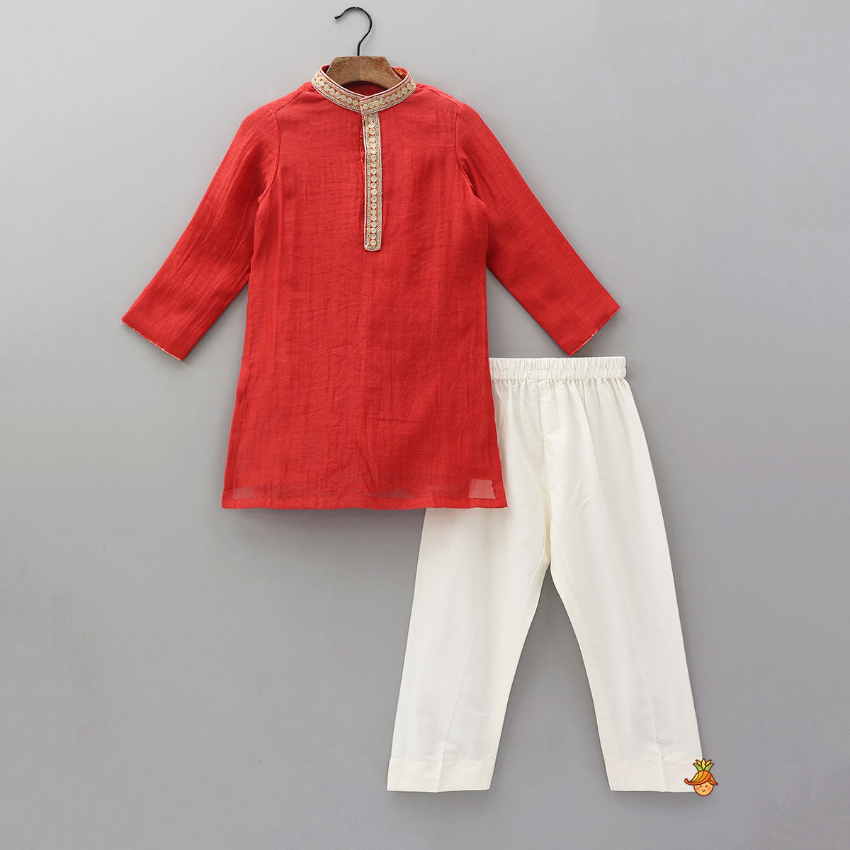 Pre Order: Embroidered Collar And Front Placket Kurta With Pyjama