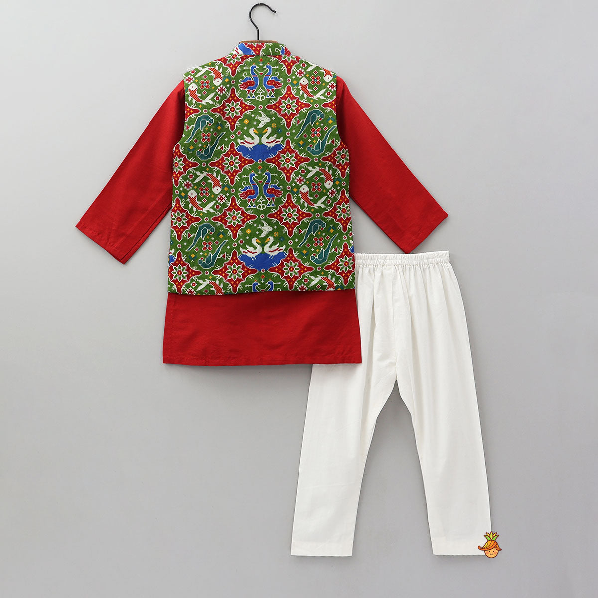 Pre Order: Kurta With Pocket Square Ethnic Printed Jacket And Pyjama