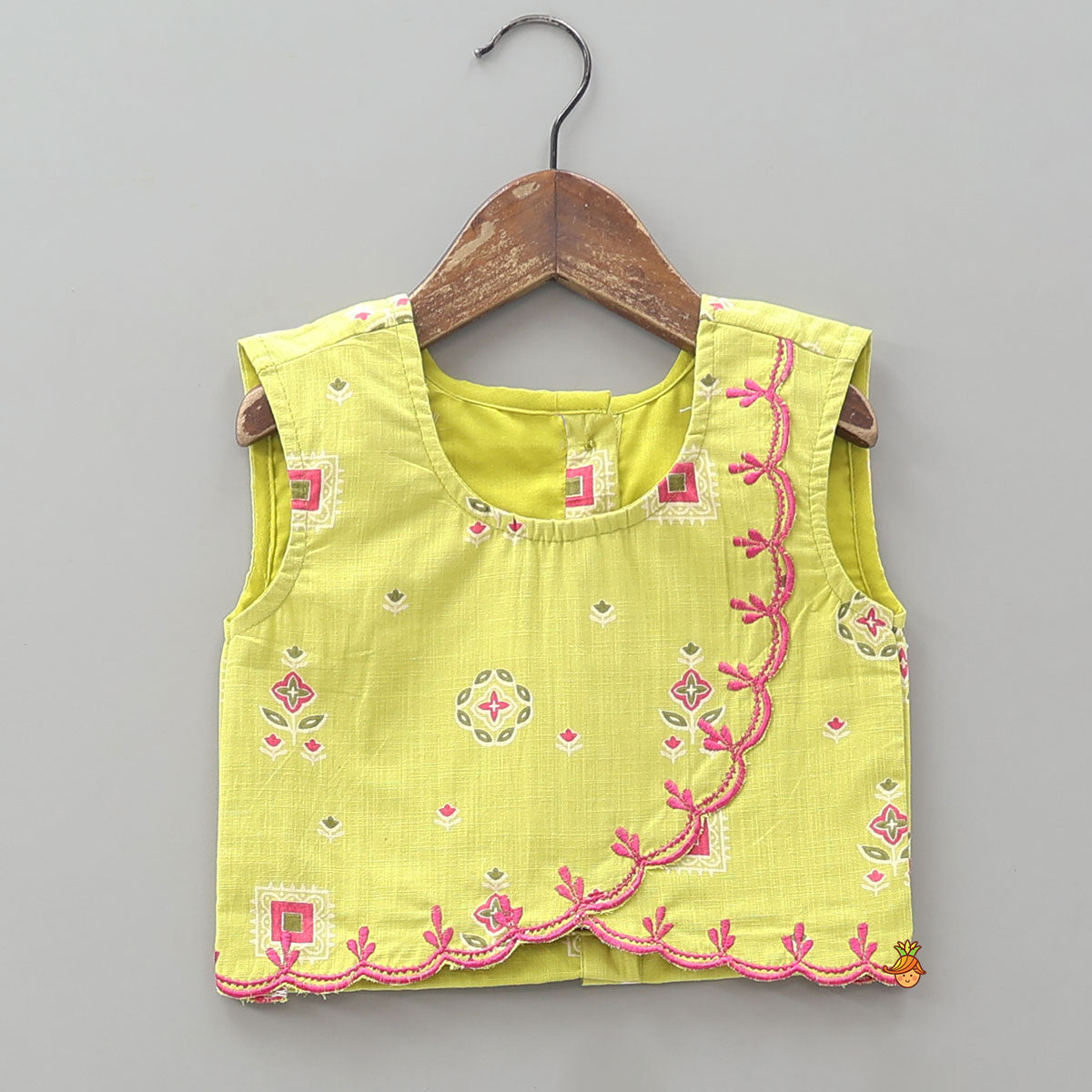 Pre Order: Sleeveless Printed Crop Top And Flared Palazzo