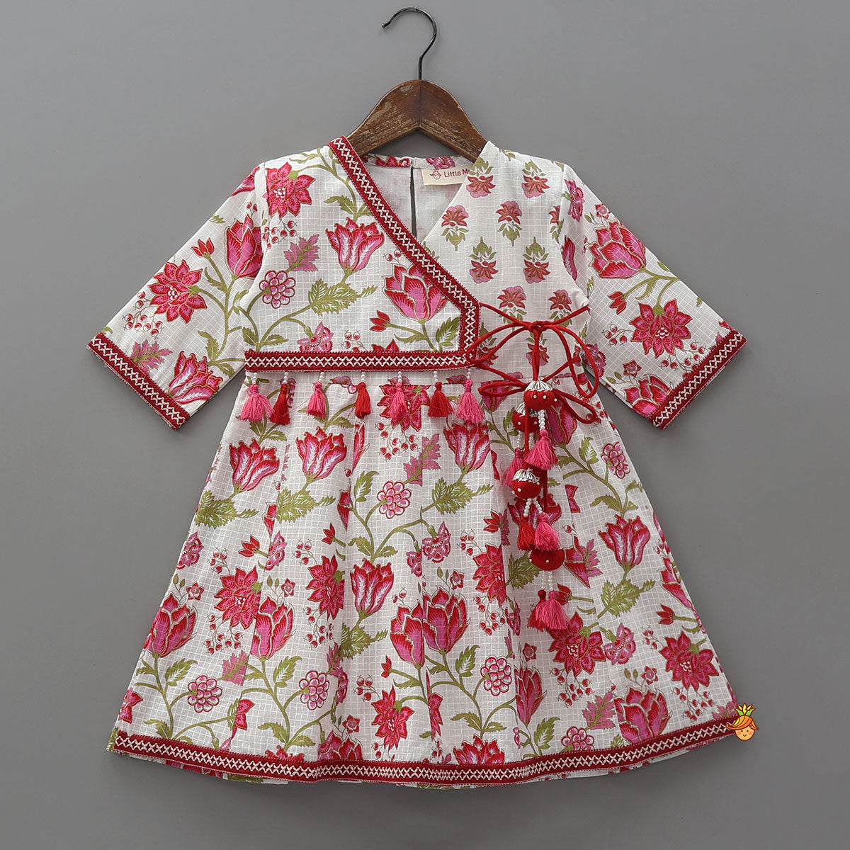 Beautifully Printed Side Knot Detailed Kurti And Pant With Matching Dupatta