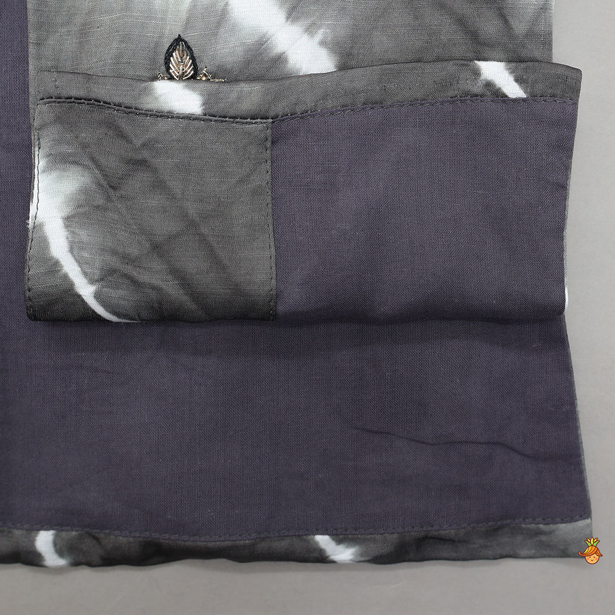Pre Order: Kurta With Tie Dye Printed Jacket And Pyjama