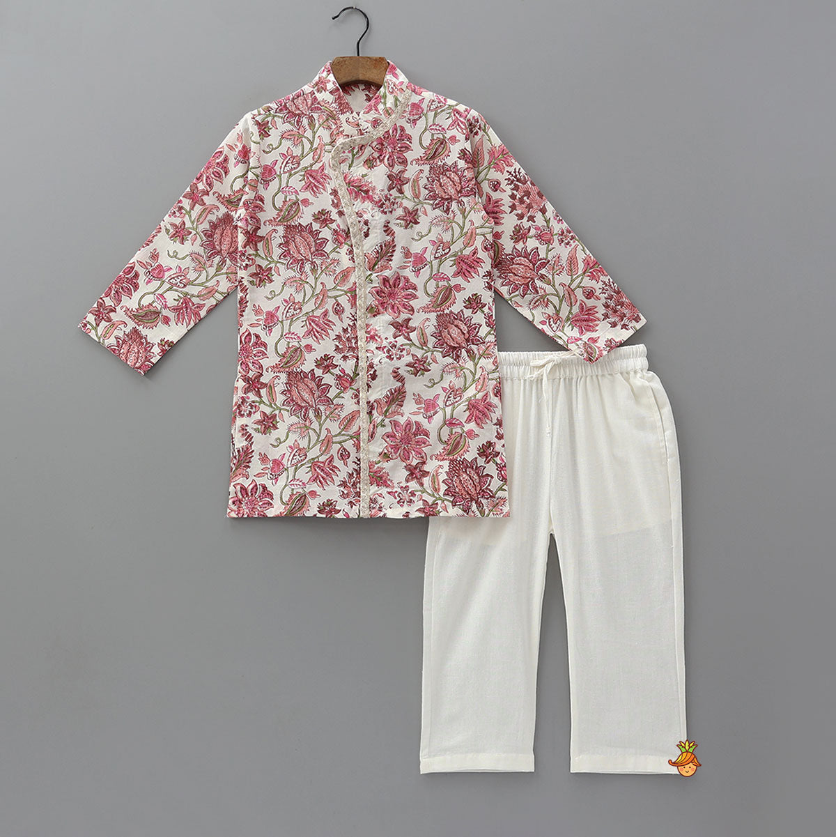 Pre Order: Hand Block Floral Printed Front Open Kurta And Pyjama