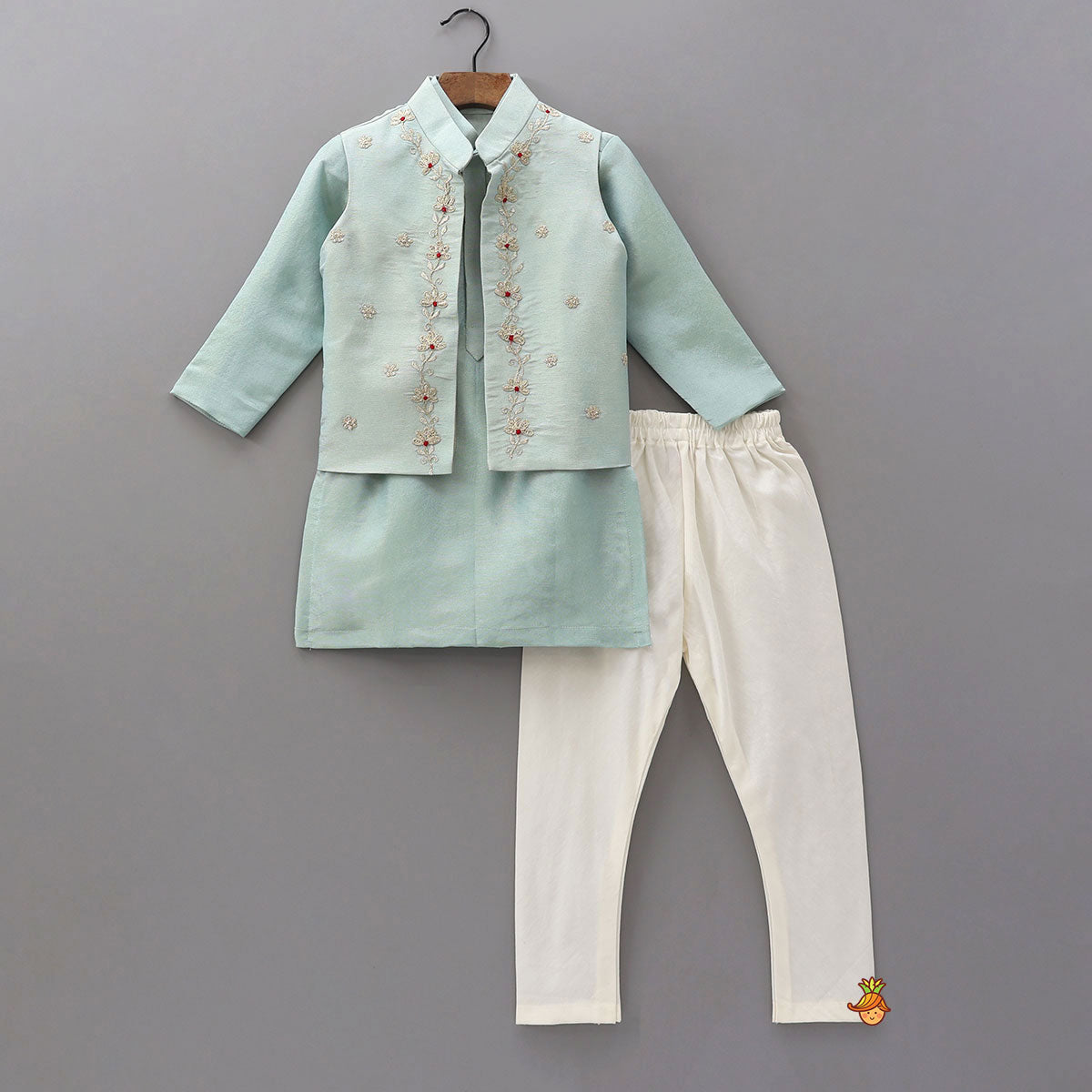 Shimmery Kurta With Open Jacket And Churidar