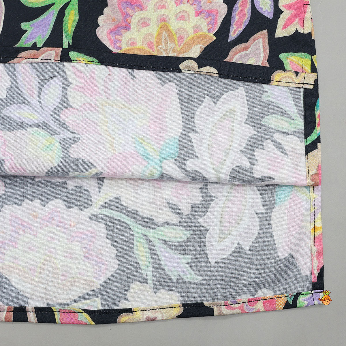 Pre Order: Vibrant Floral Printed Kurta And Pyjama