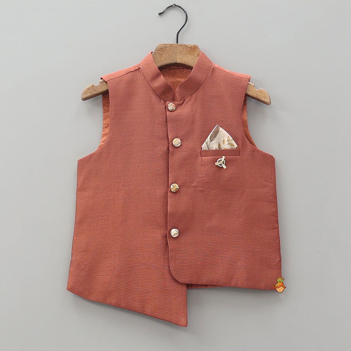 Pre Order: Printed Kurta With Asymmetric Jacket And Churidar