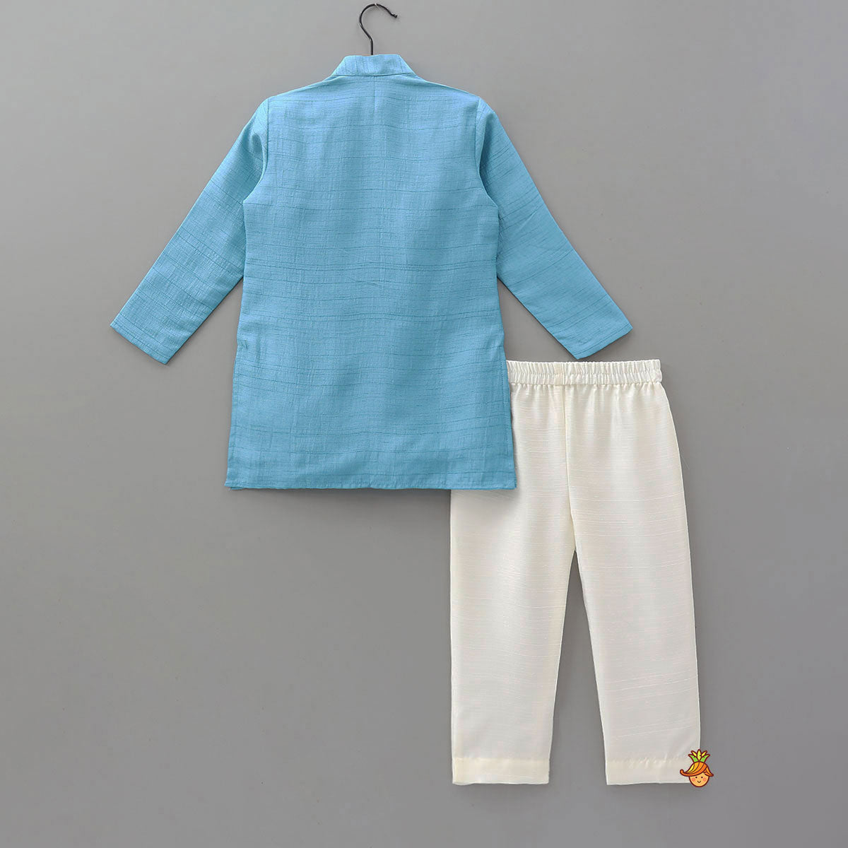 Pre Order: Thread Embroidered Faux Mirror Work Ethnic Kurta With Pyjama