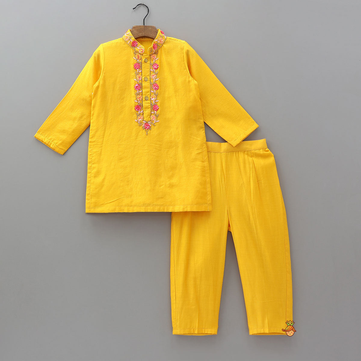 Pre Order: Sequin And Floral Hand Embroidered Kurta With Pyjama