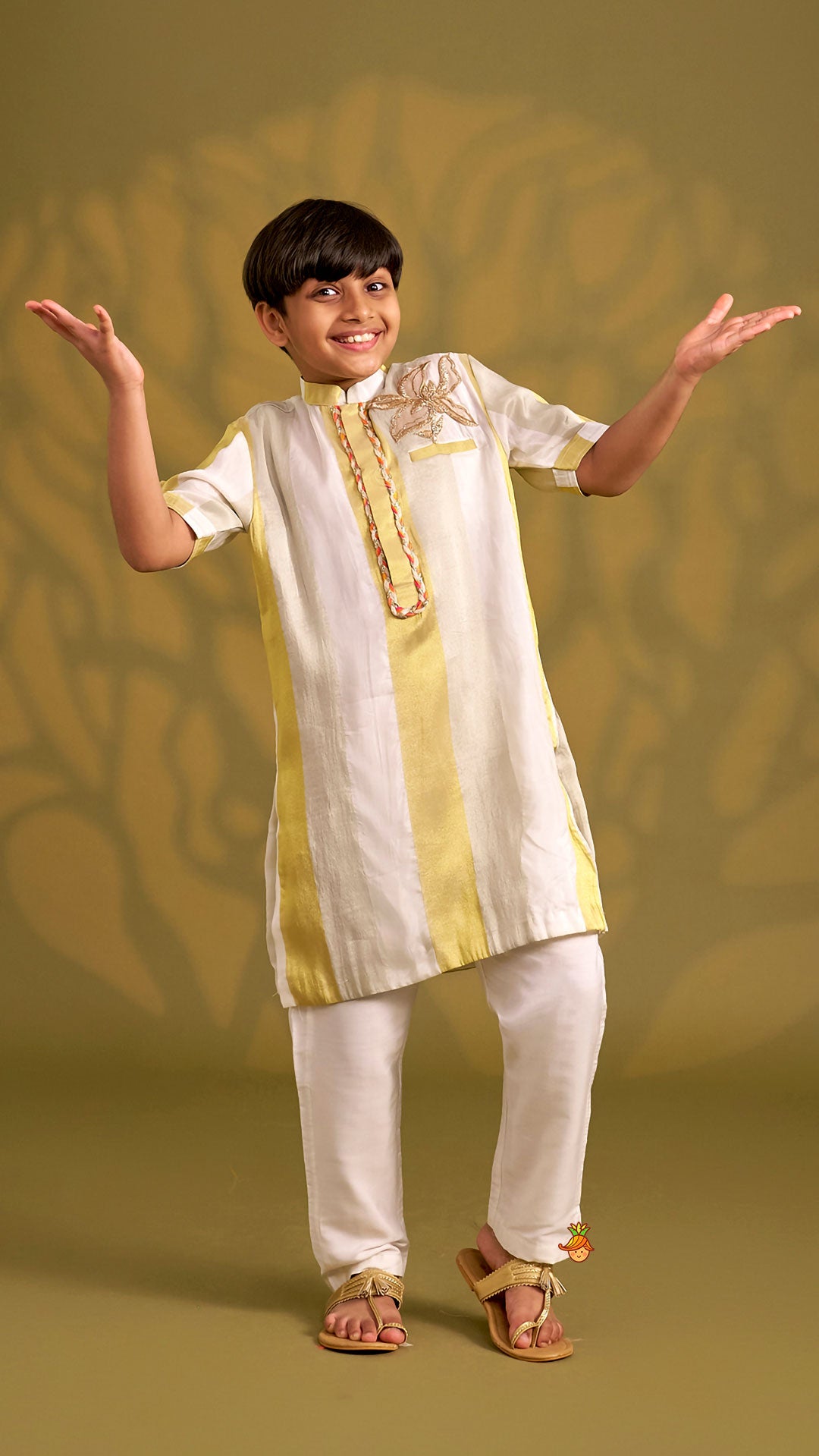 Pre Order: Sheen Floral Patchwork Stripe Kurta With Pyjama