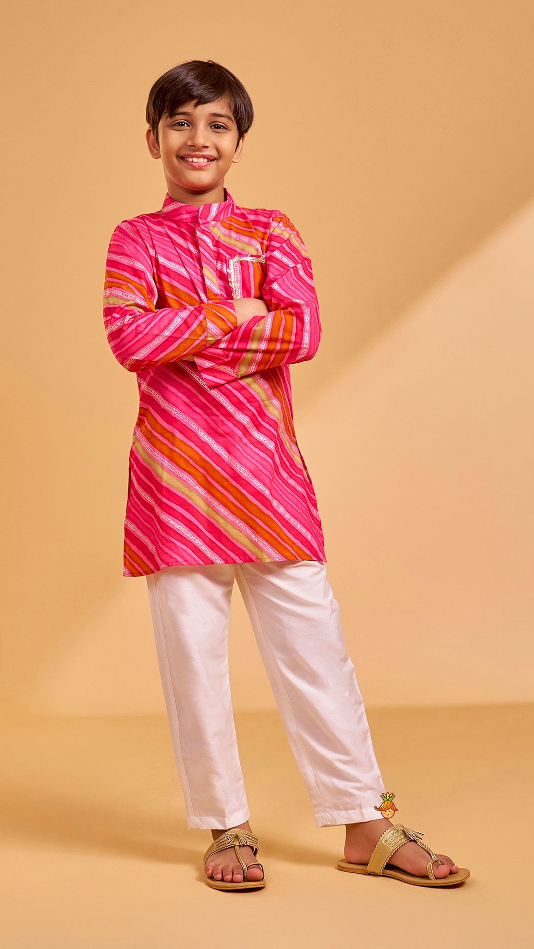 Faux Pocket Detail Leheriya Printed Kurta And Pyjama