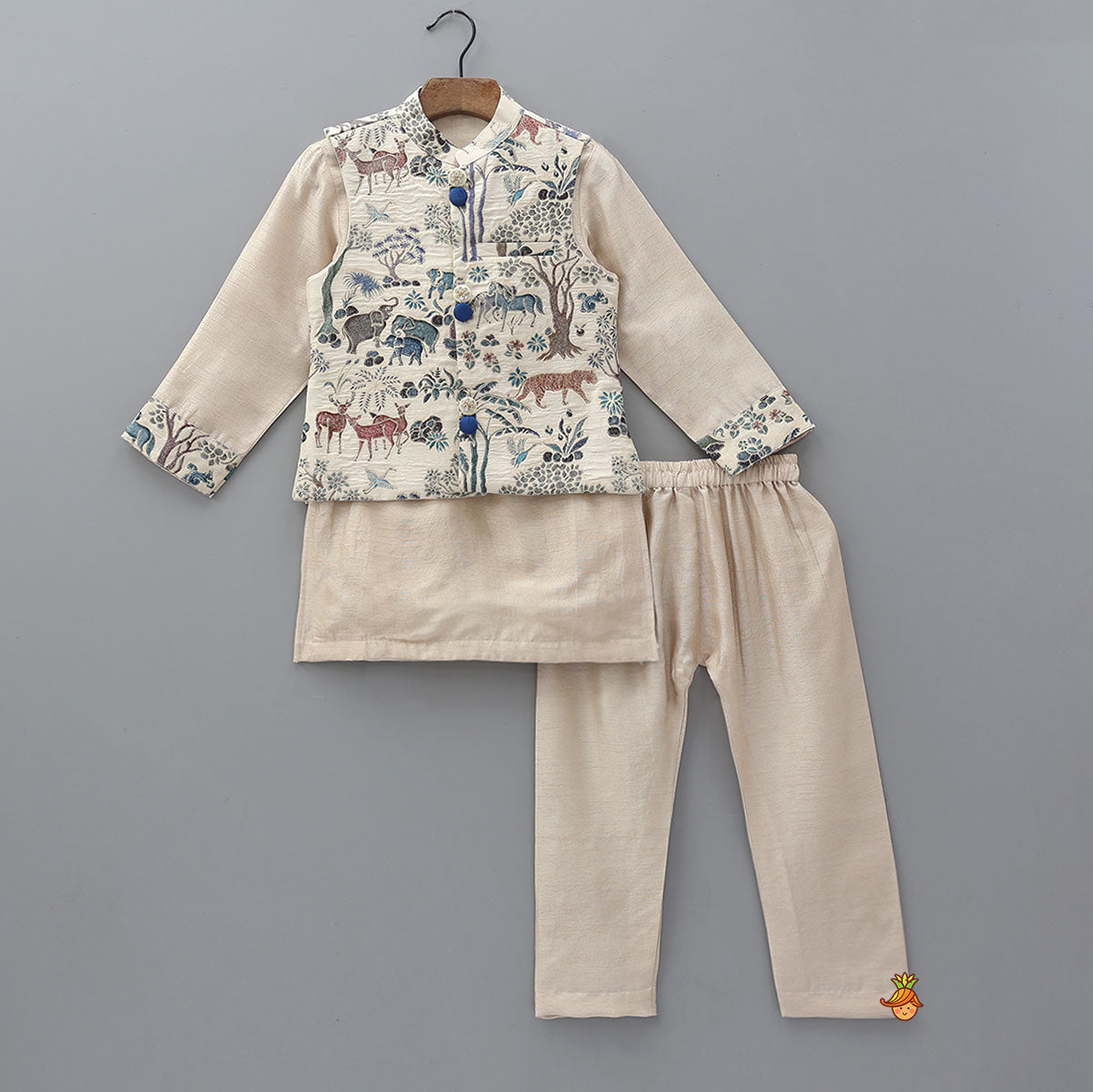 Pre Order: Ethnic Kurta With Animal Motif Jacket And Pyjama