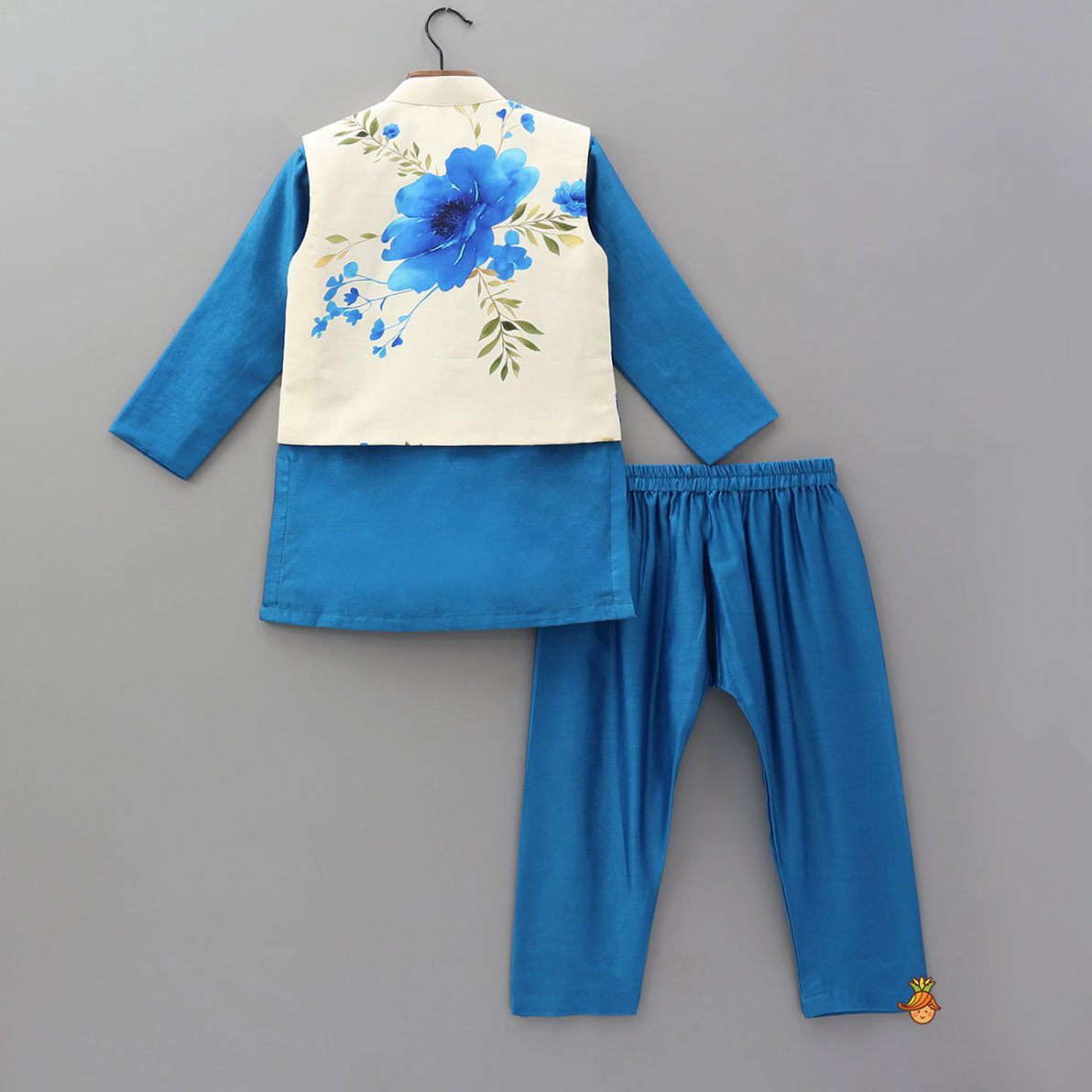 Ethnic Kurta With Floral Printed Jacket And Pyjama