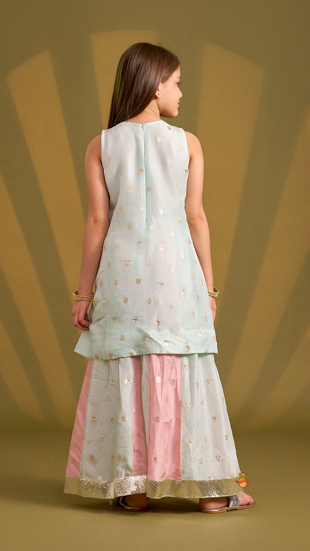 Pre Order: Ethnic Sleeveless Kurti With Wide-Leg Palazzo