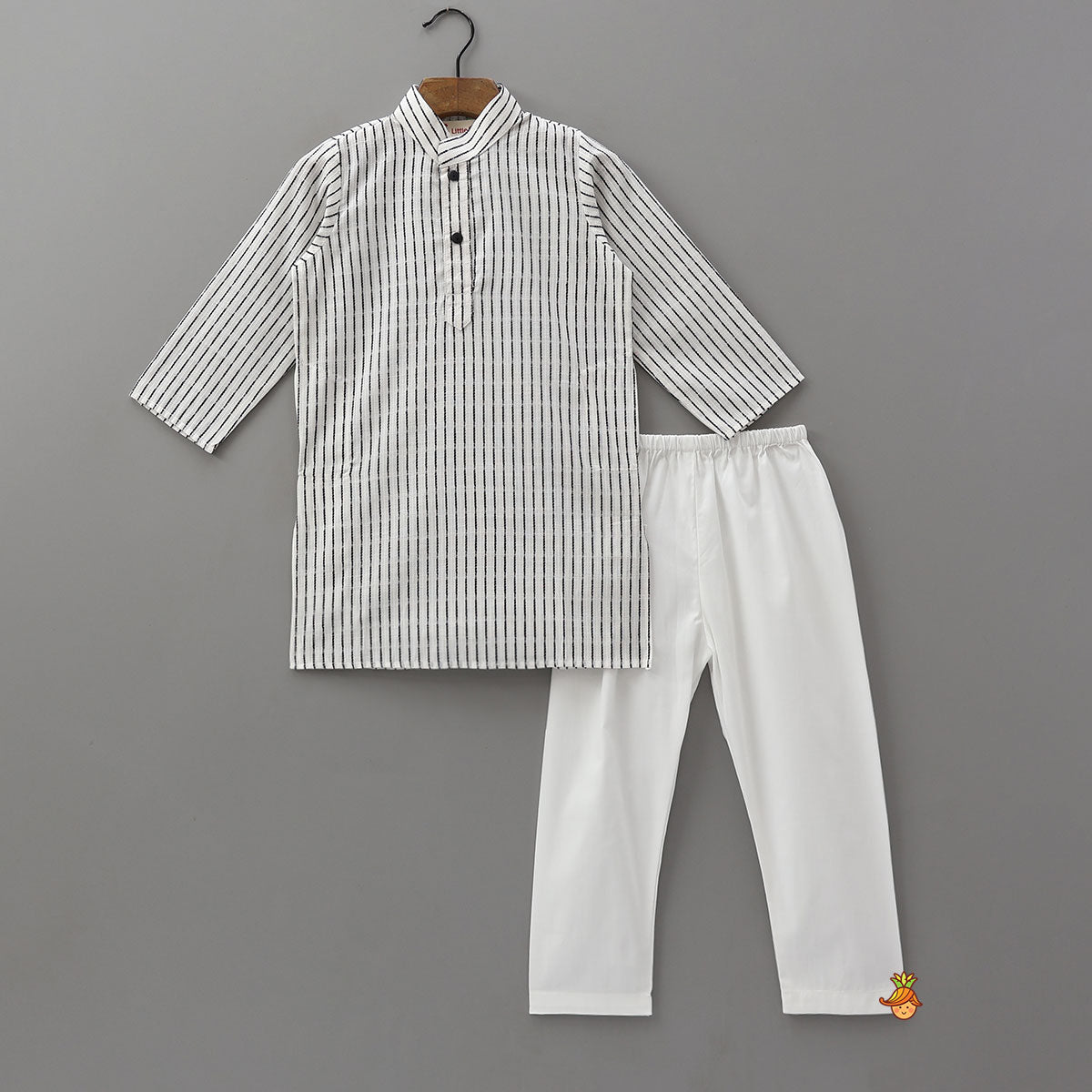 Thread Work Cotton Kurta And Pyjama