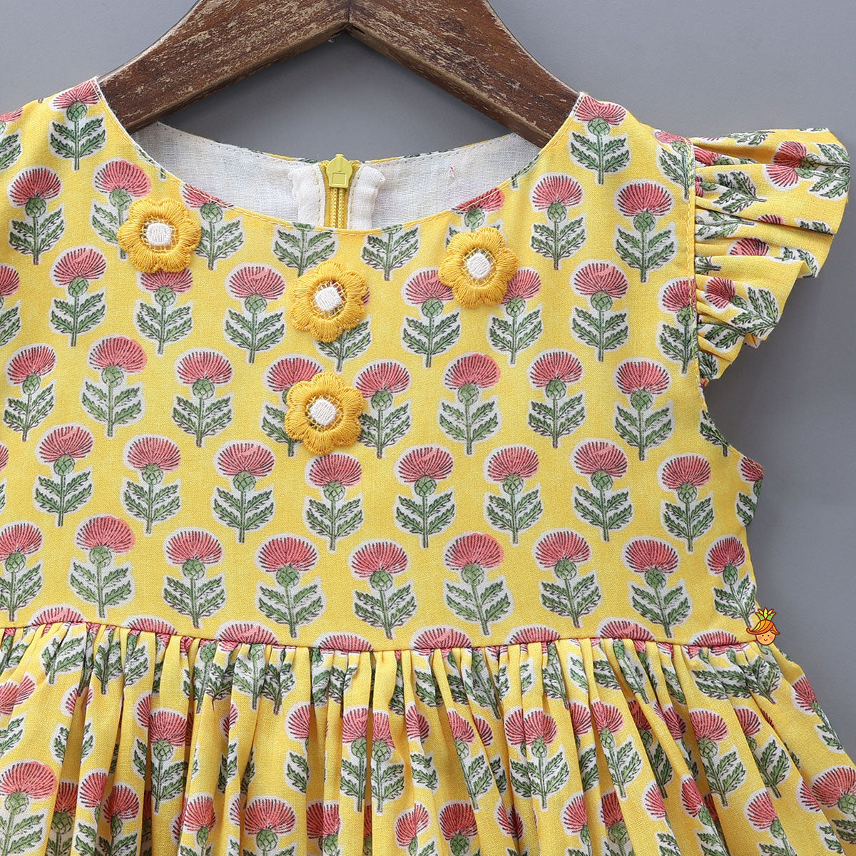 Pre Order: Floral Printed Elegant Cotton Kurti