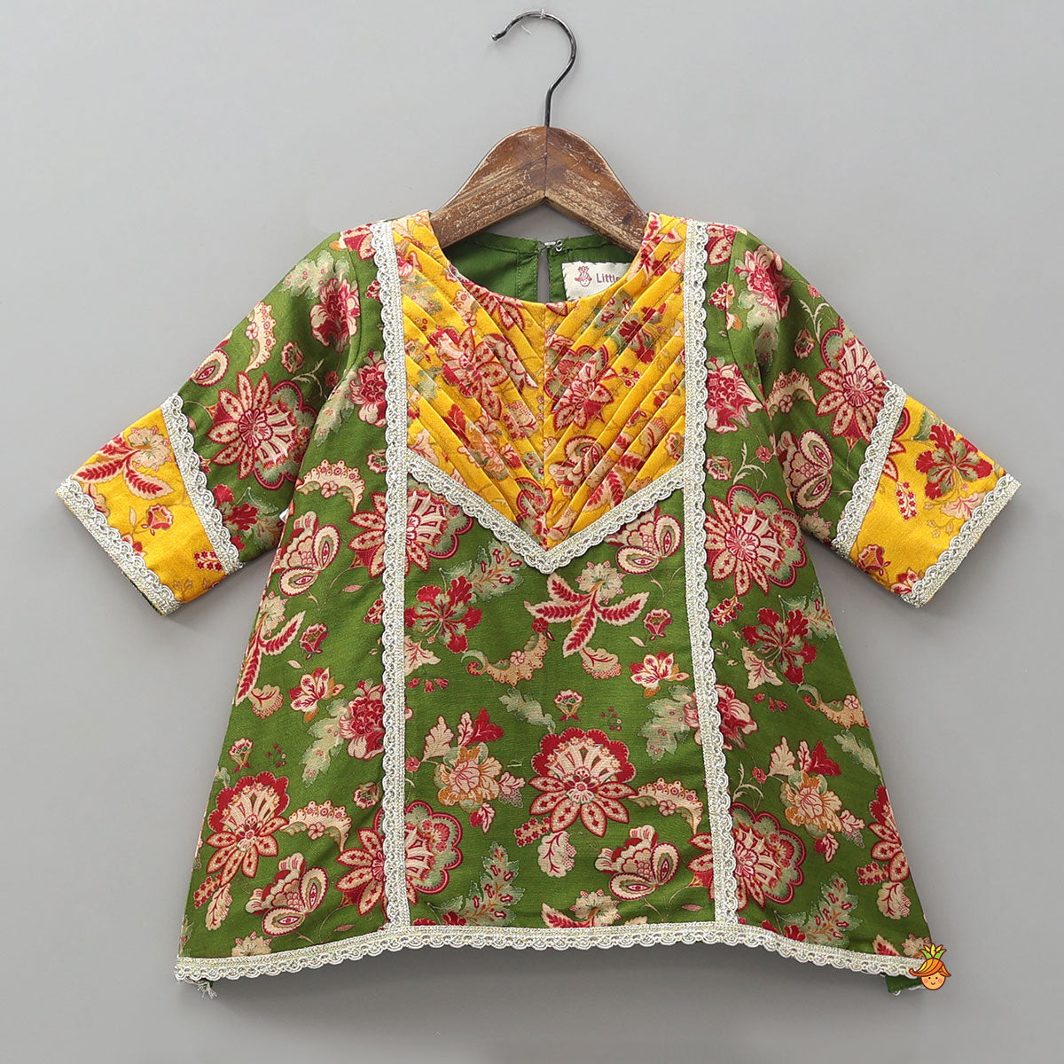 Pre Order: Elegant Floral Printed A-Line Kurti And Palazzo