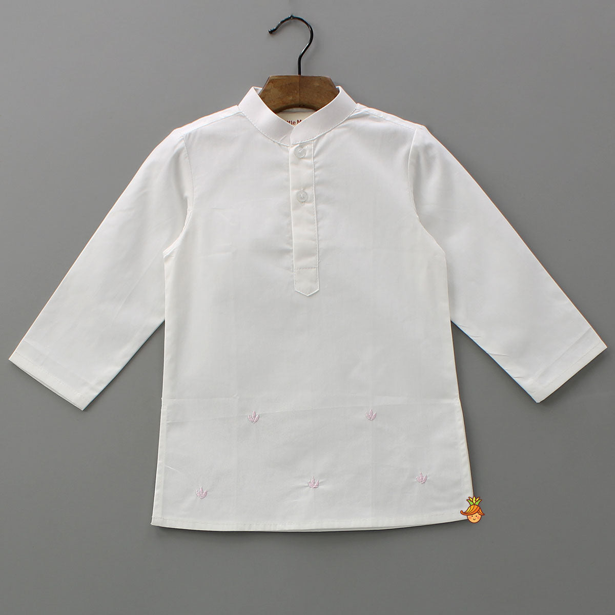 Booti Embroidered Kurta And Jacket With Dhoti