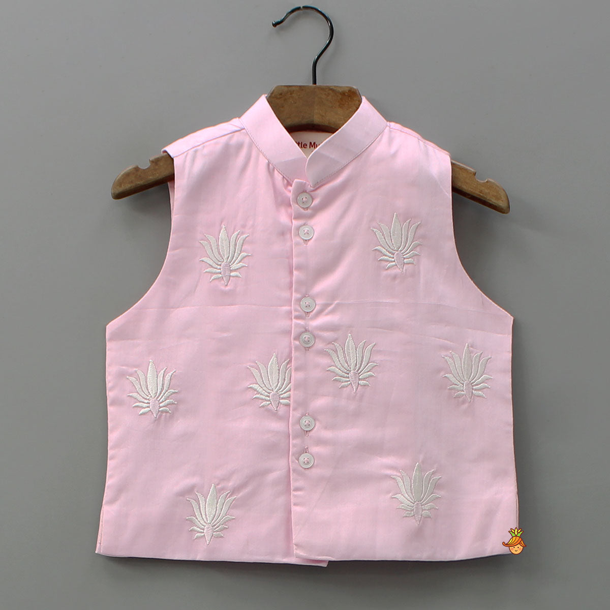Booti Embroidered Kurta And Jacket With Dhoti