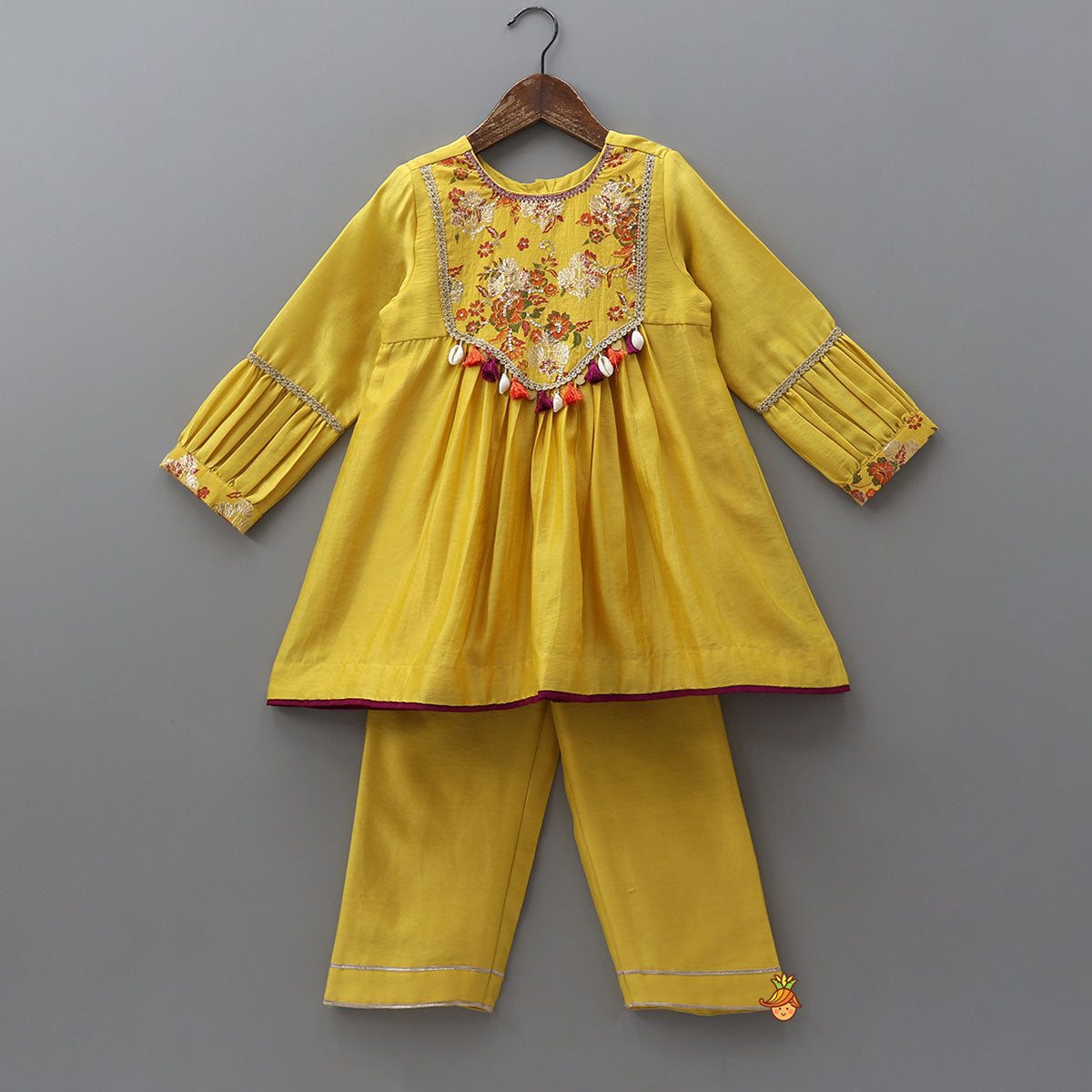 Pre Order: Pleated Sleeve Kurti And Pant With Matching Dupatta
