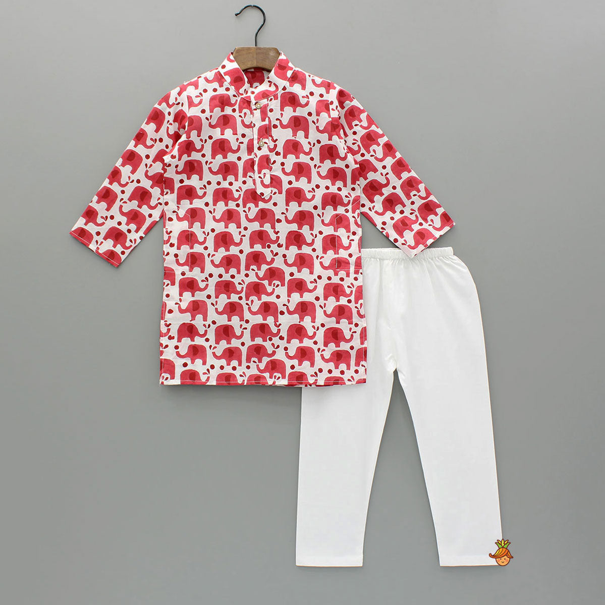Animal Motif Printed Kurta And Pyjama