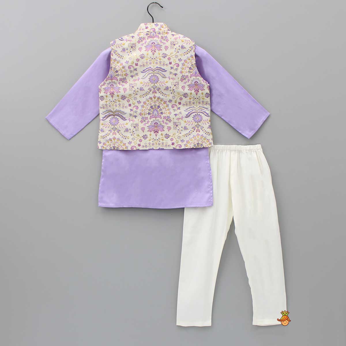 Classic Kurta With Embroidered Jacket And Pyjama