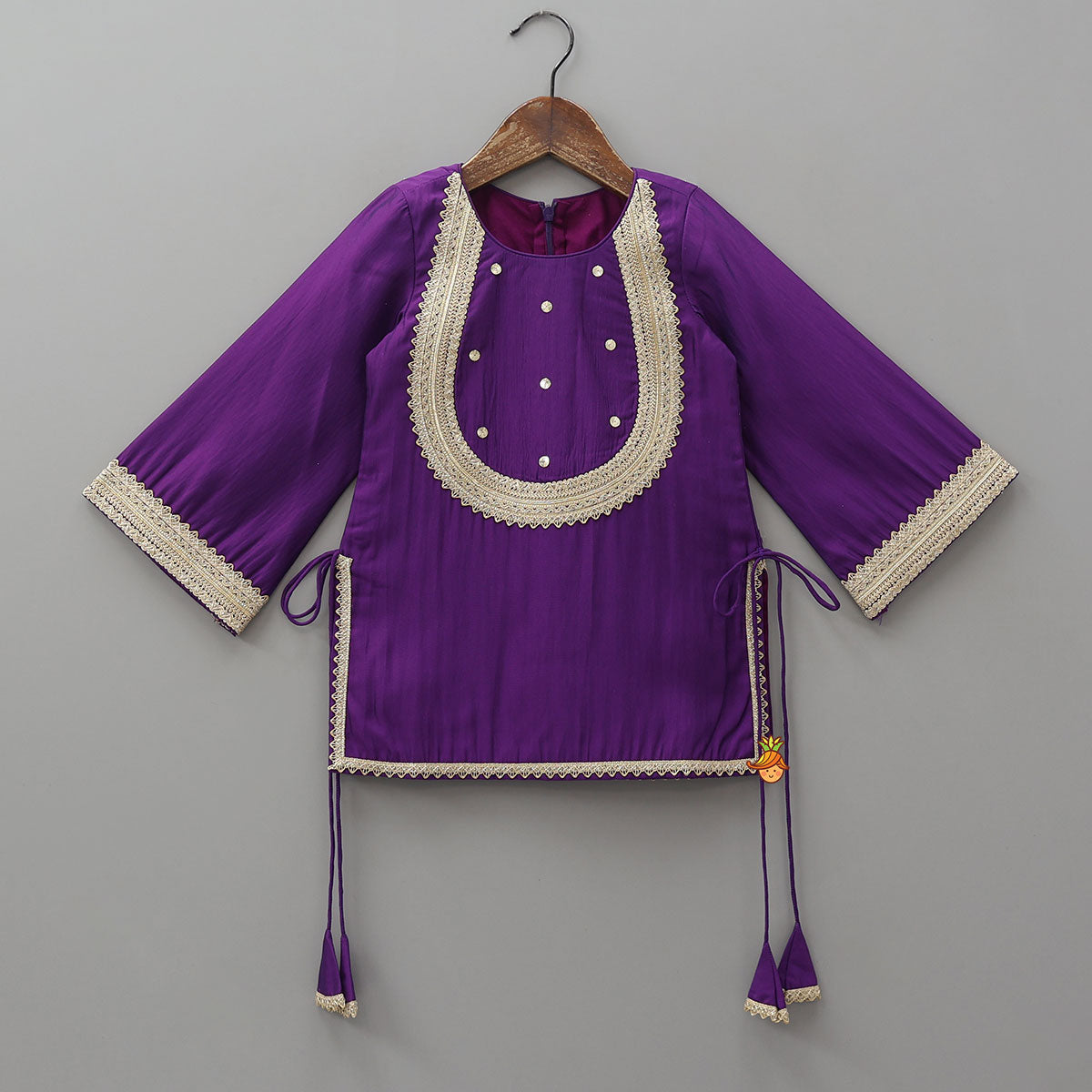 Pre Order: Lace Detailed Kurta With Farshi Salwar And Dupatta