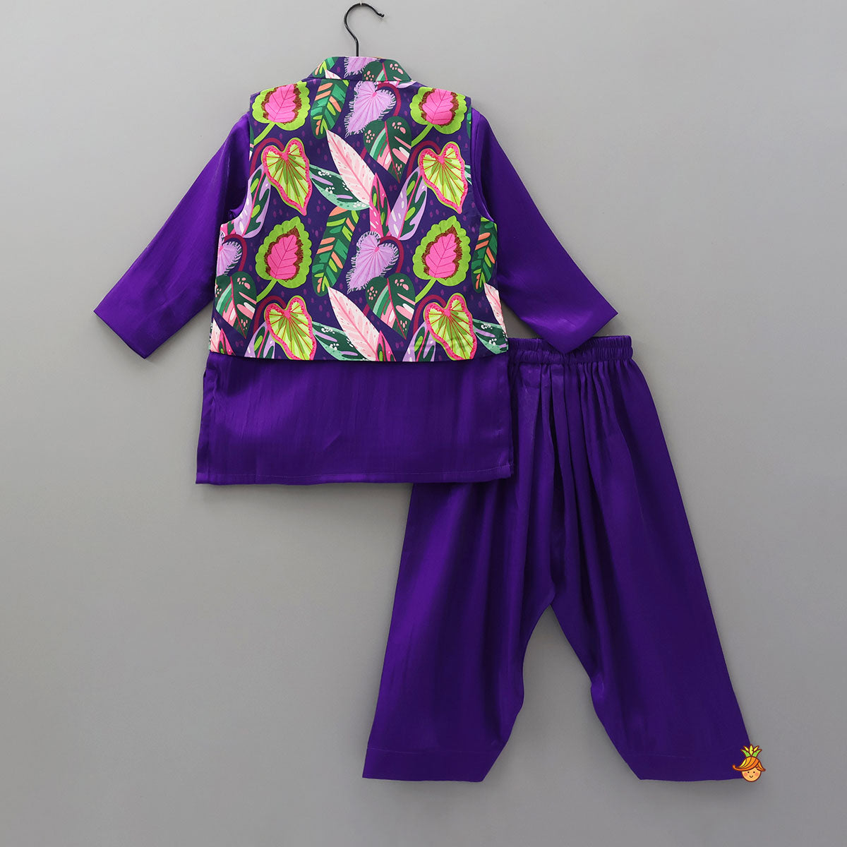 Pre Order: Shimmery Kurta With Leaf Print Jacket And Salwar