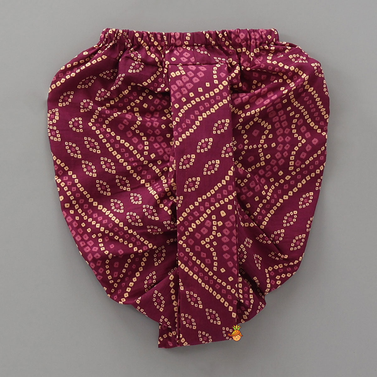 Bandhani Printed Kurta And Matching Dhoti With Cap And Booties