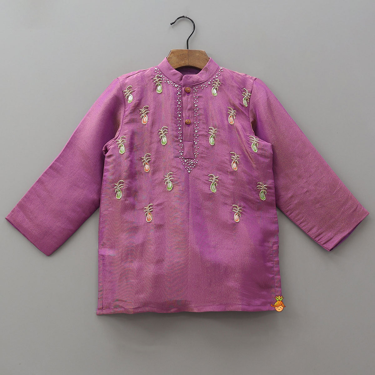 Pre Order: Pineapple Hand Embroidered Kurta With Pyjama