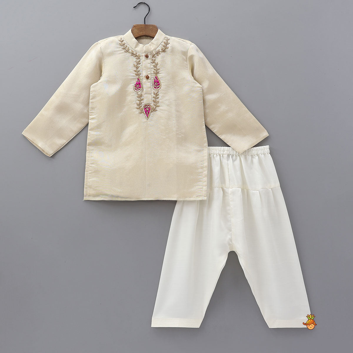 Pre Order: Zari Hand Embroidered Kurta With Afghani Pants