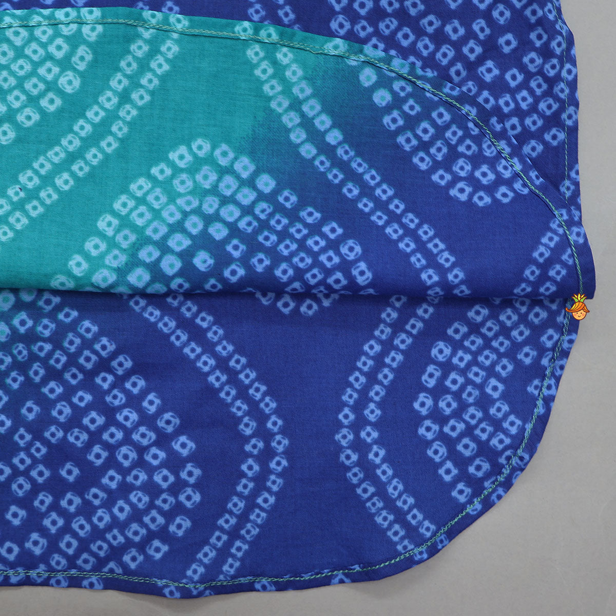 Pre Order: Collar Neck Bandhani Printed Kurta And Patiala