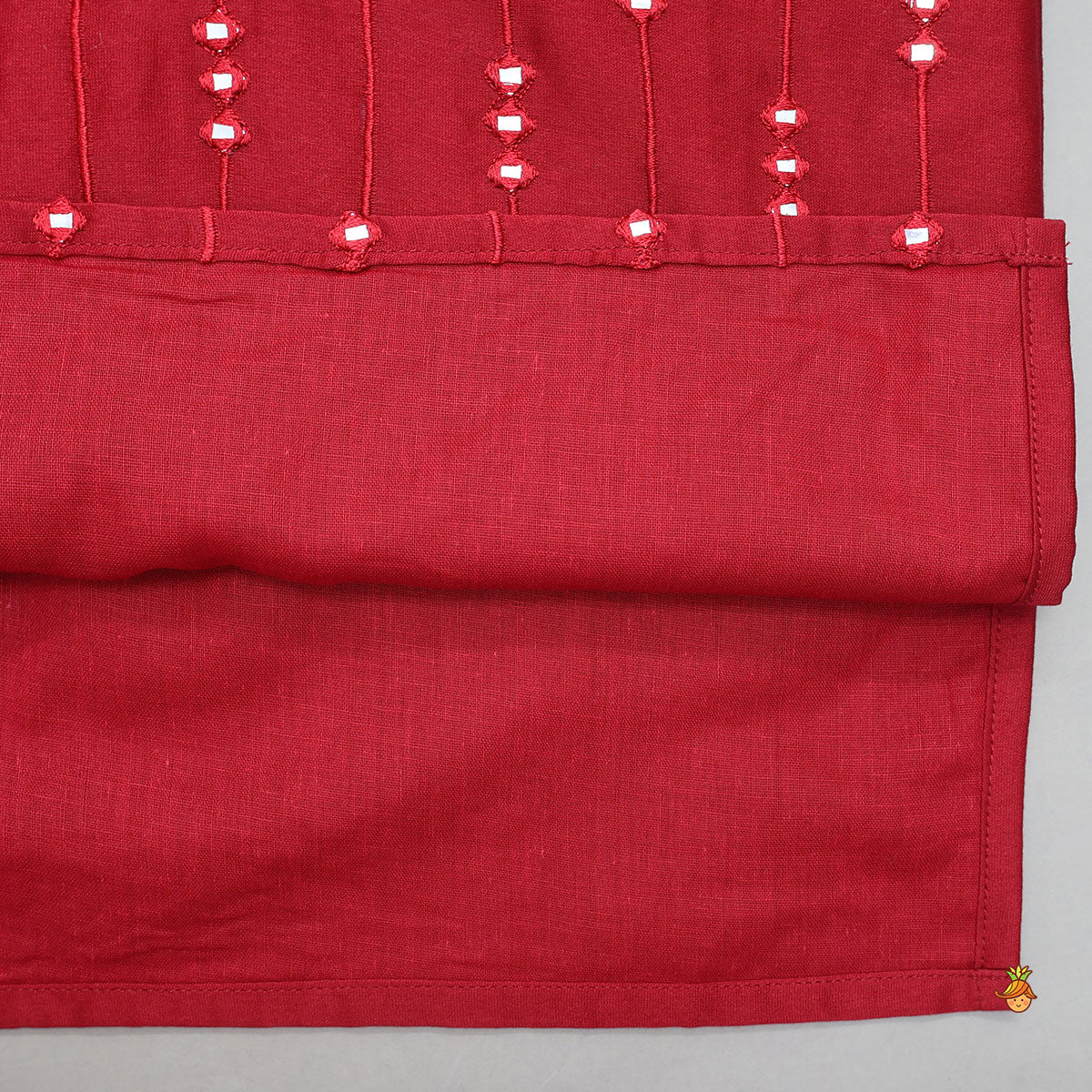Pre Order: Faux Mirror Embroidered Kurta And Pyjama