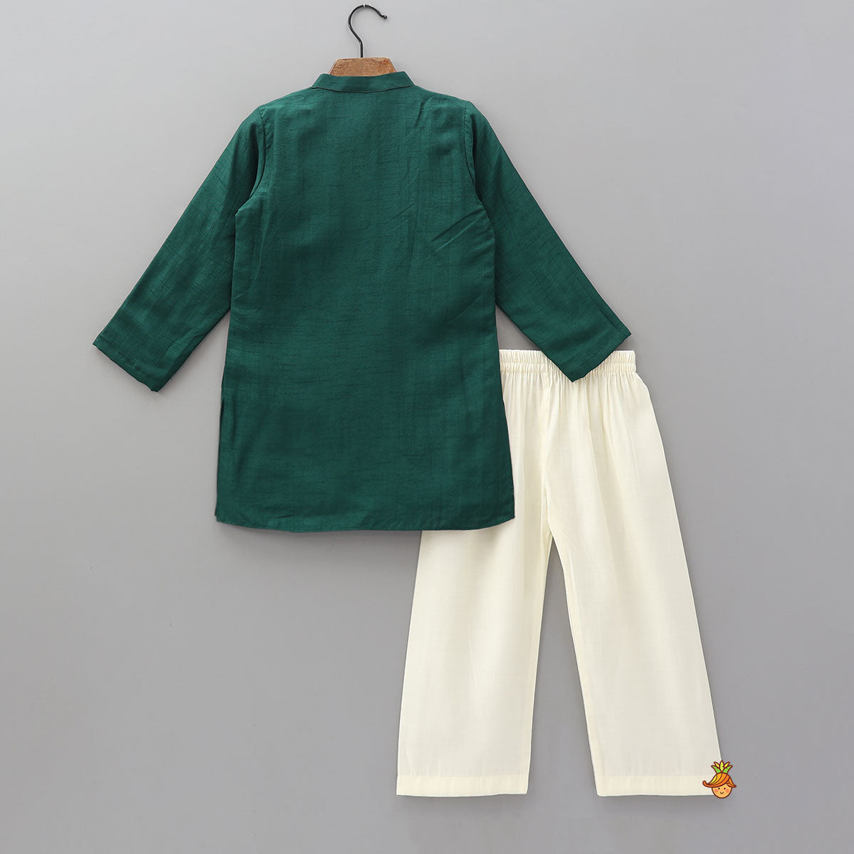Pre Order: Embroidered Front Placket Kurta And Pyjama