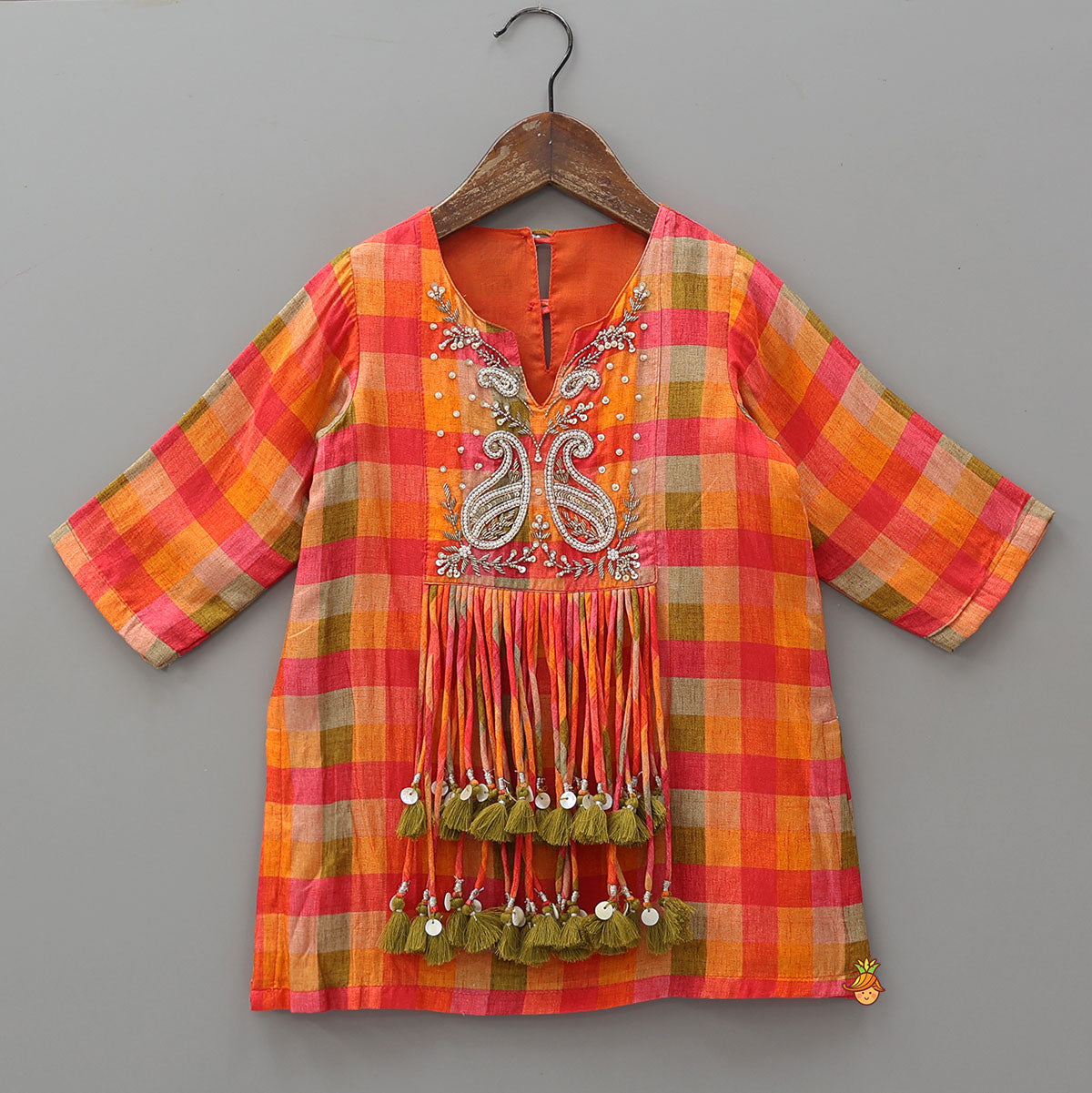 Pre Order: Paisley Zardozi Butti Embroidered Checked Kurti With Salwar